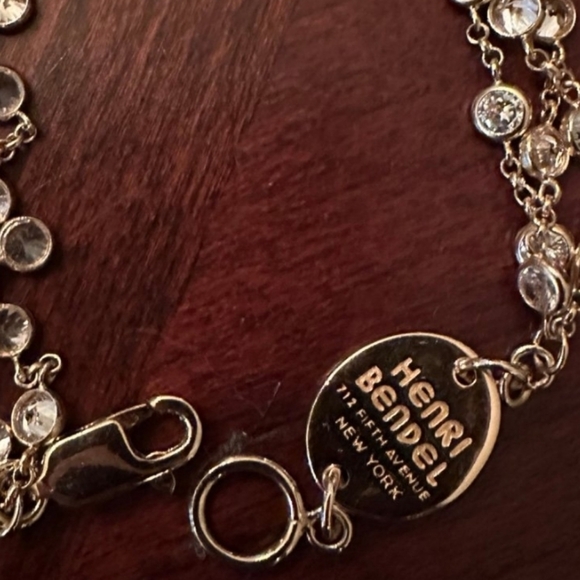 Henri Bendel Crystal-Embellished Gold Bracelet 3 Strand BNWT - Picture 2 of 5